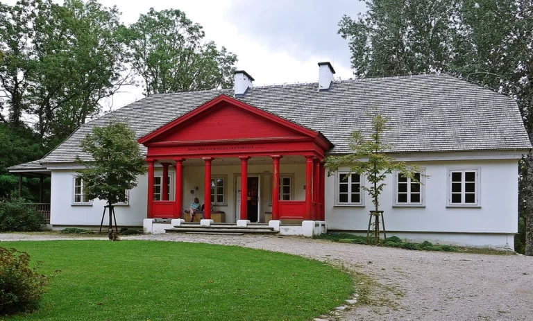 Krasnogruda i rodzinny dwór Czesława Miłosza