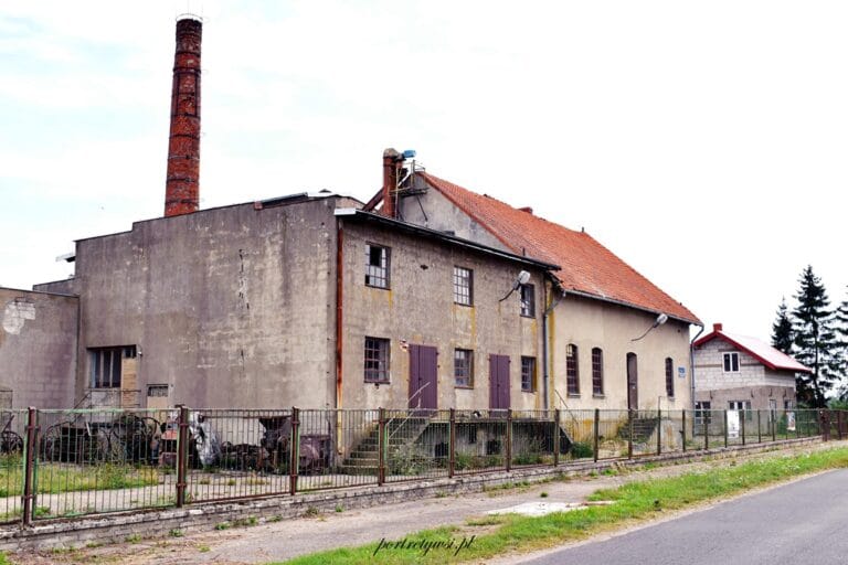 Krasnołąka – mazurska wieś z gorzelnią