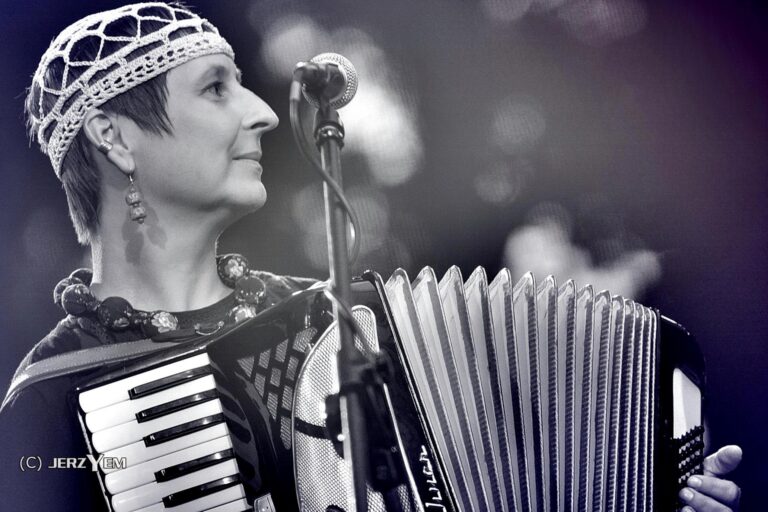 Barbara Kuzub-Samosiuk – od punk rocka do światowej sceny folkowej
