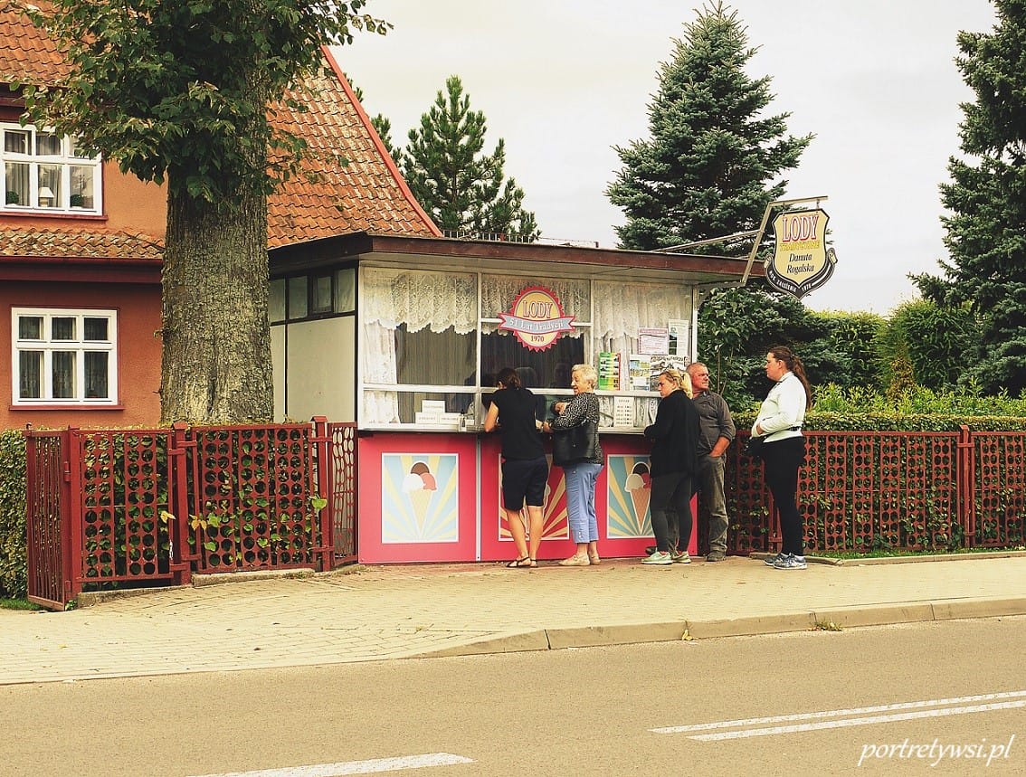Banie Mazurskie -wieś z tradycyjnie tworzonymi lodami od ponad pół wieku.